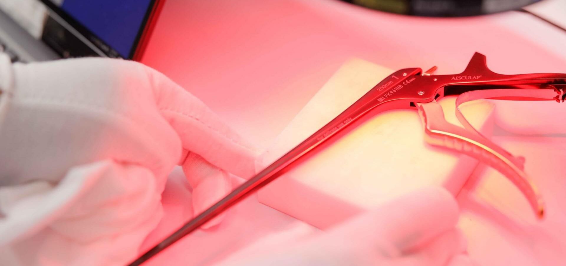 Spezialprodukt aus China: Knochenstanze