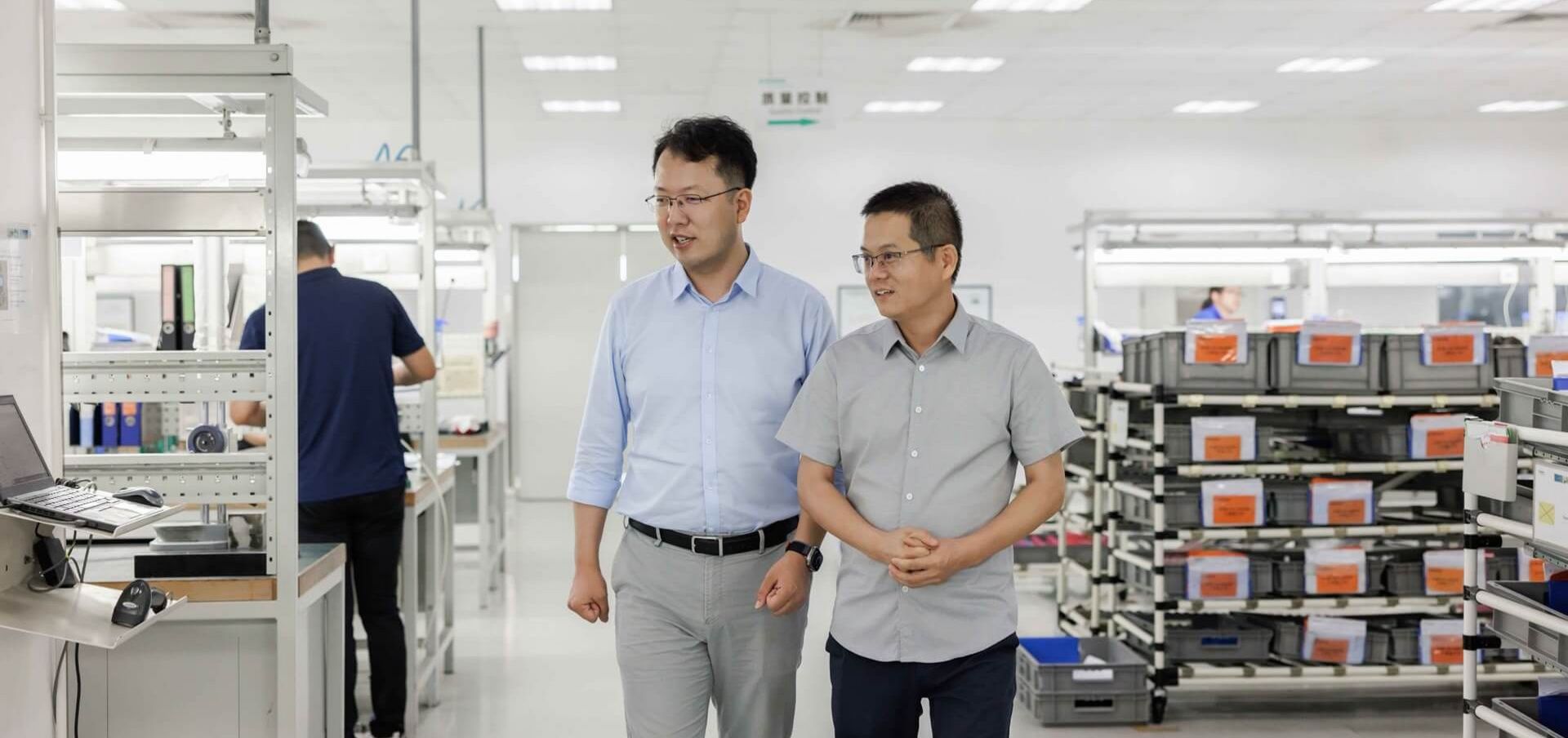 Charlie Zhu und Alex Xu (rechts)