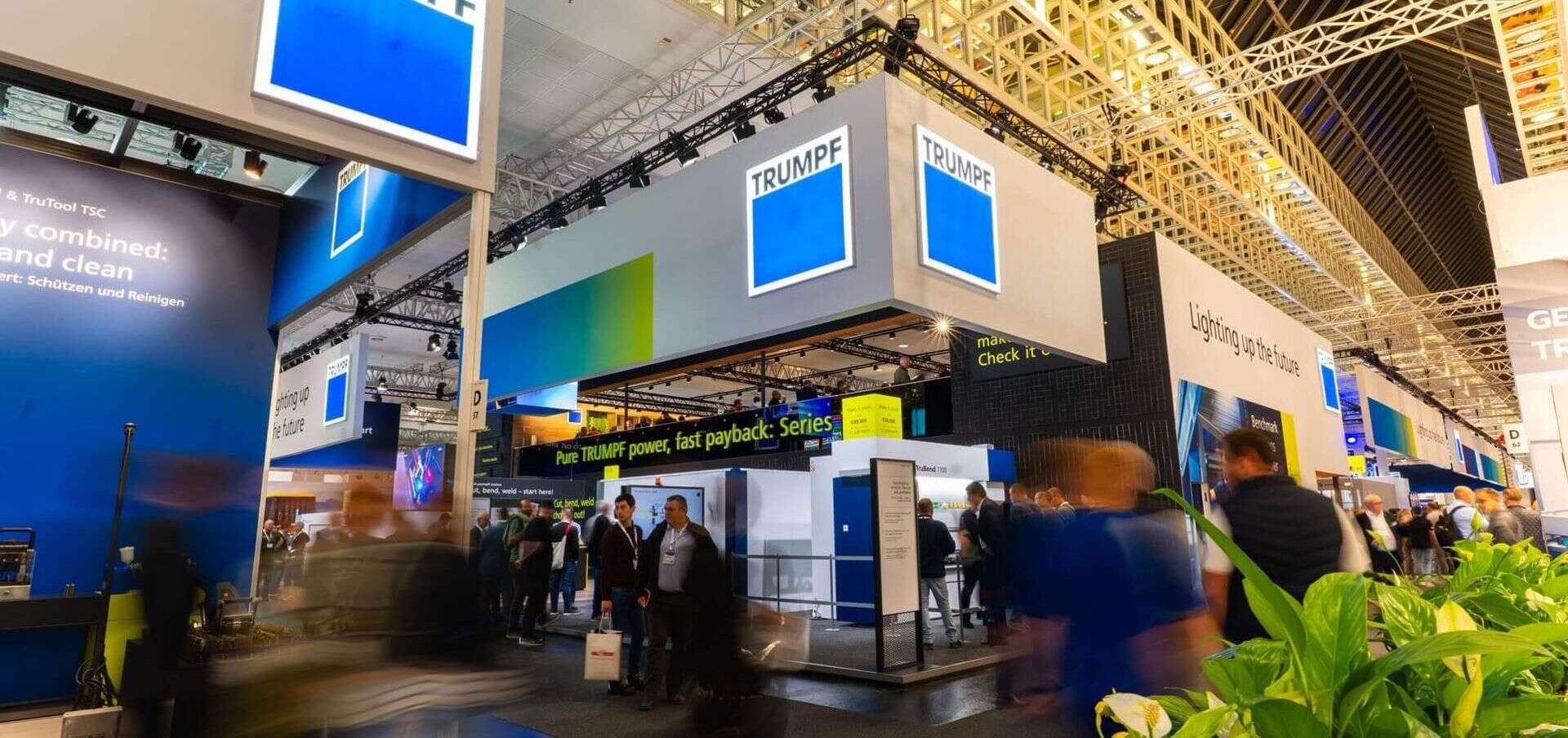 EuroBlech_Messestand_aussen_klein