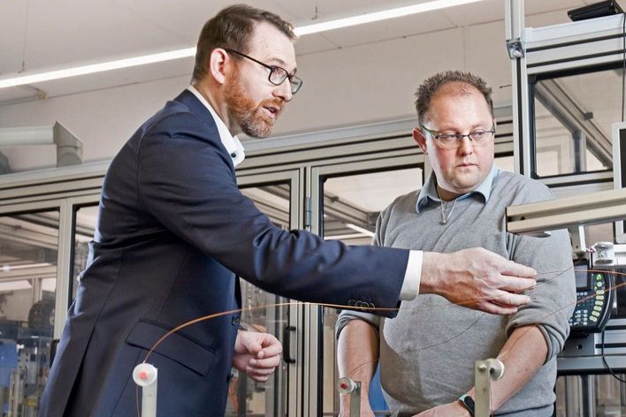 Magnet_Schultz_Stage