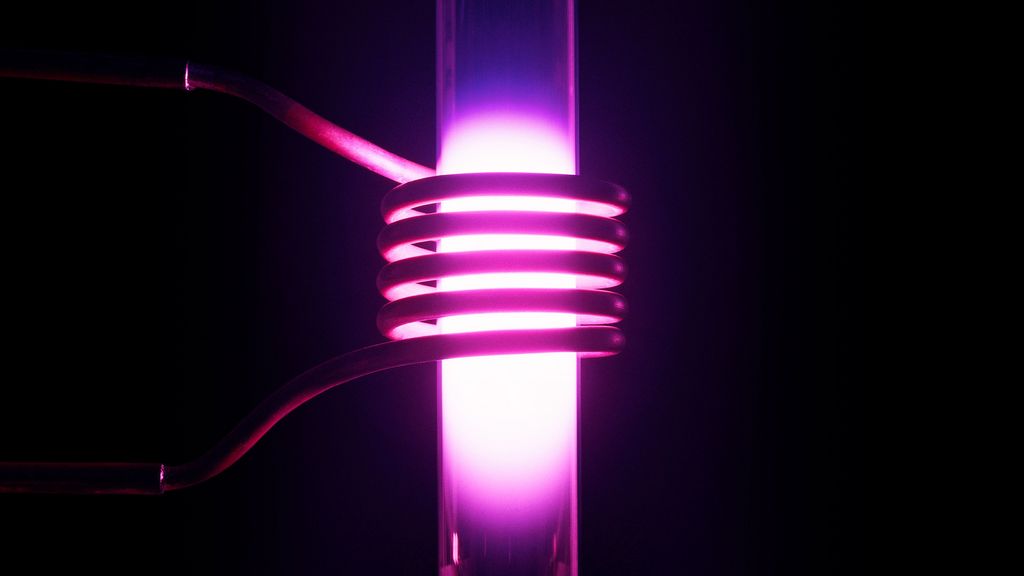 Inductively coupled plasma (IPC) with coil