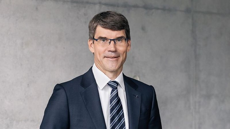 Lars Grünert 政治学博士肖像 