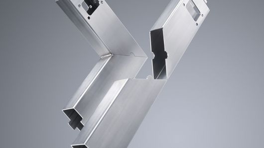 零件优化、管材件设计、示例 2