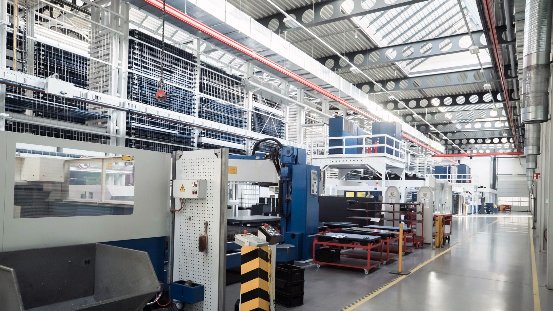 Knoll 公司料库管理系统