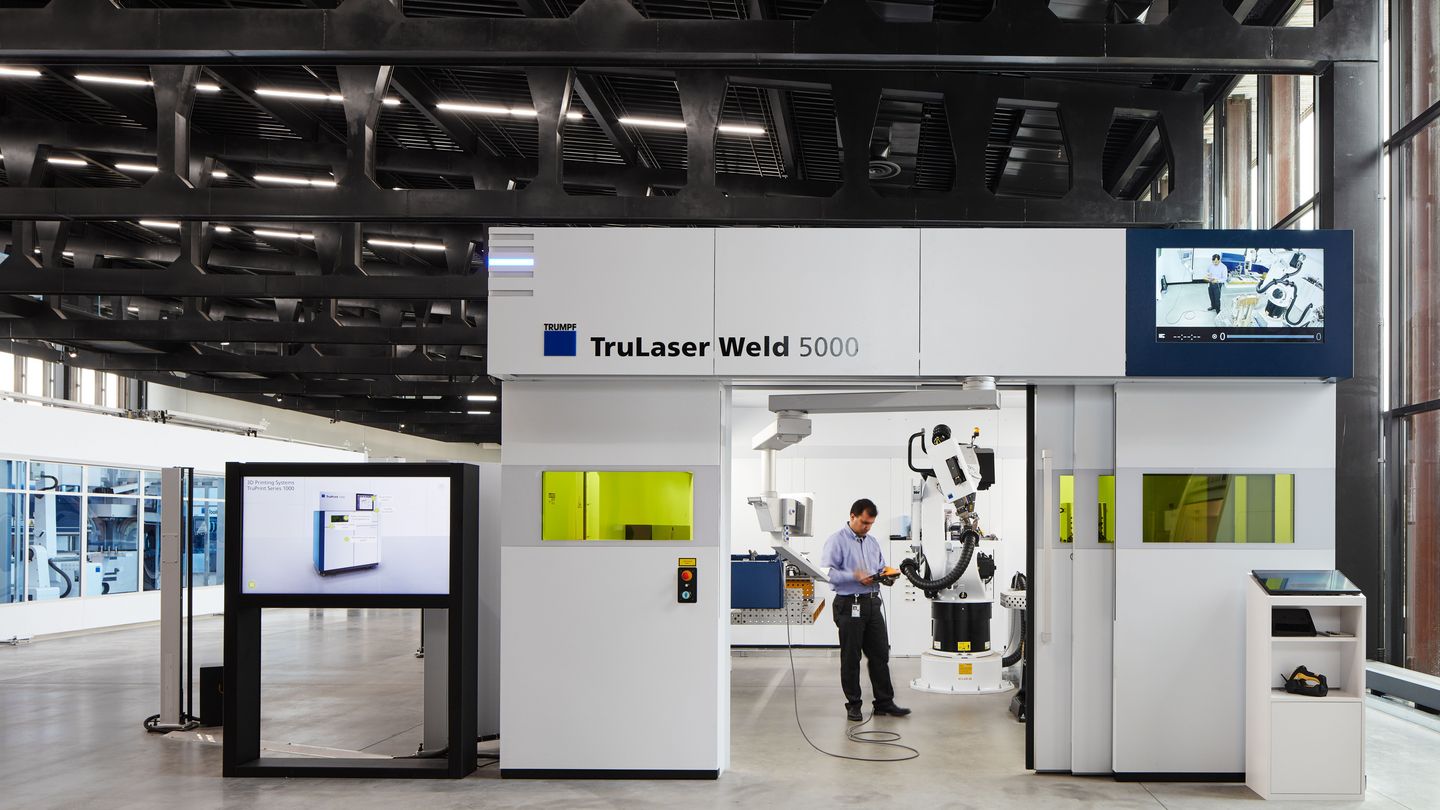 芝加哥智能工厂内的机床