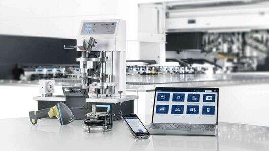 Key visual for Equipment Manager Punch