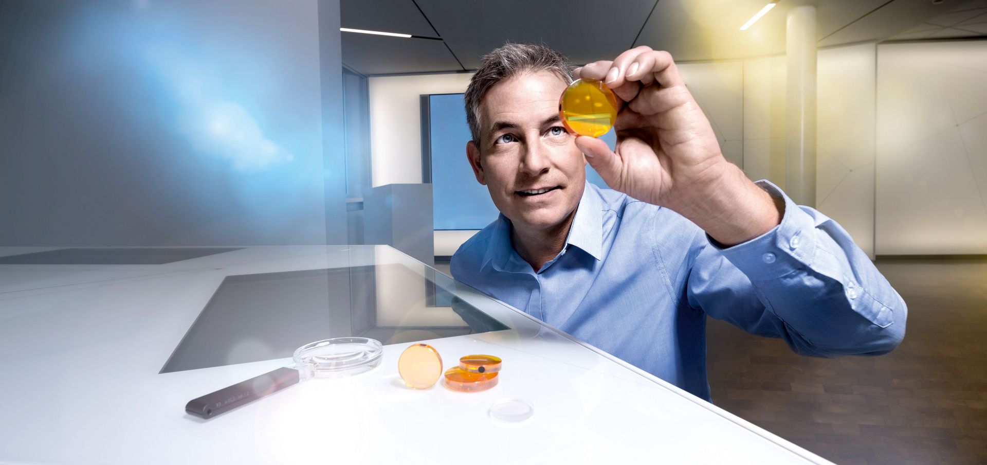 Key visual of TRUMPF Services Genuine Parts