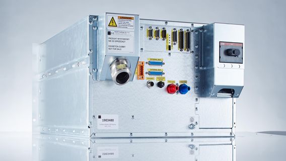 Rear view of a generator from the TruPlasma Bipolar Series 4000 (G2)