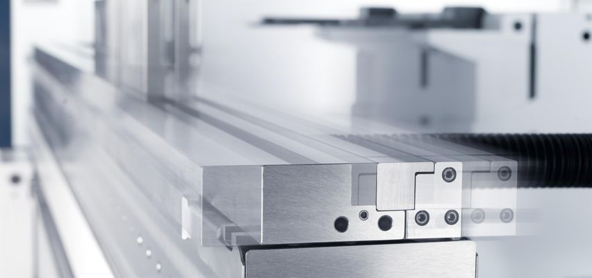 TruBend 5000 系列，下模移动机构